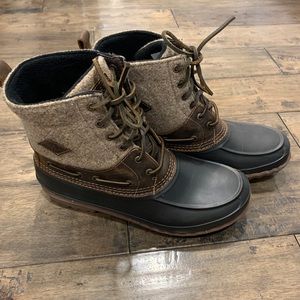 Men’s Sperry Waterproof duckshoes